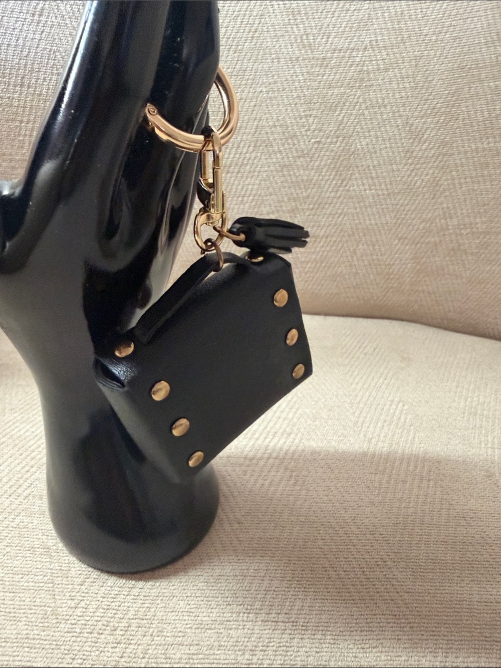 Source Unknown Black Mini Bag Charm with Gold Hardware and Pearl Accent - Picture 6 of 6